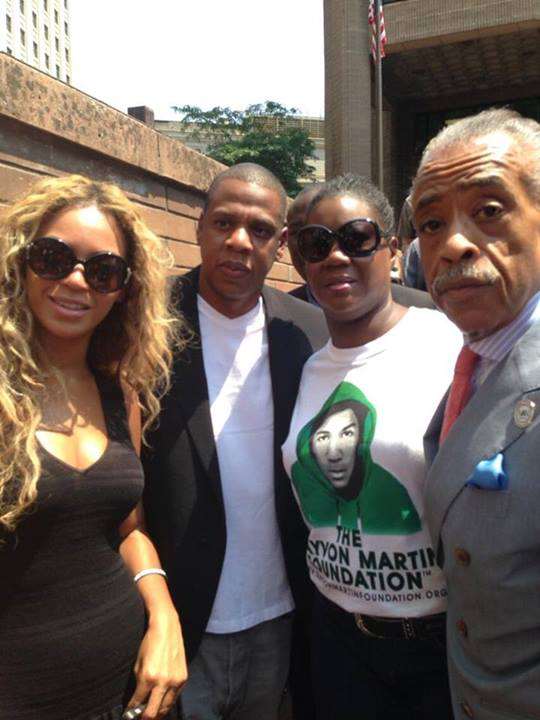 Jay Z and Beyonce At A Trayvon Martin Rally Showing Their Support